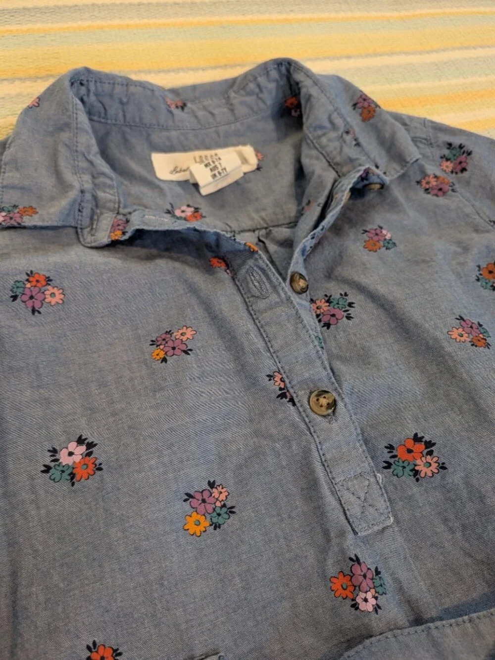 🛍️ BUNDLE ONLY • H&M LOGG Belted Chambray Dress With Flower Print size 6